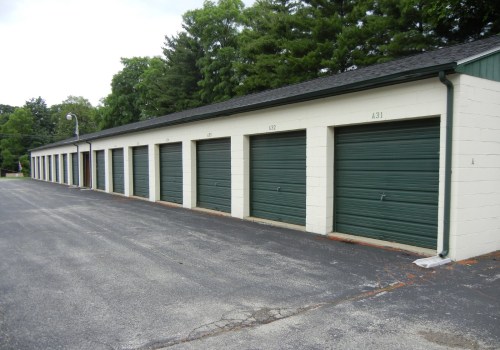 How Self-Storage Facilities In Enterprise, AL Complement Train Shipping For Moving Success